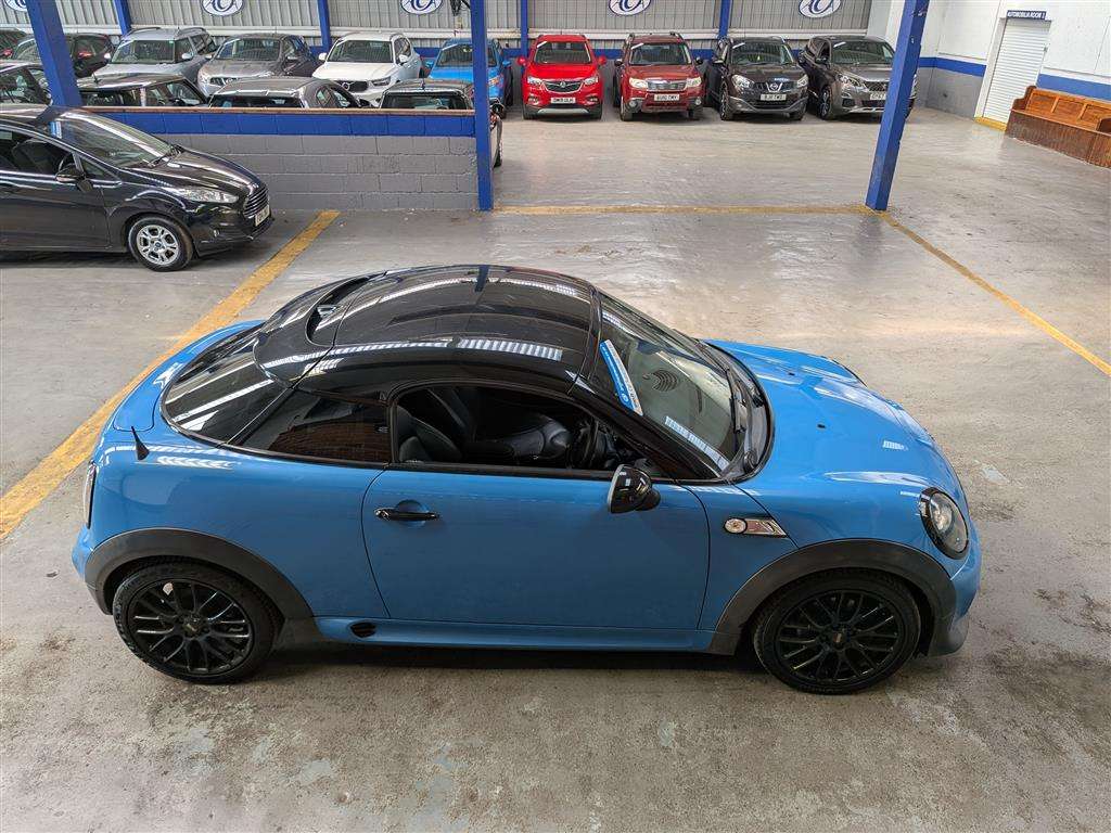 <p>2014 MINI COOPER SD</p>