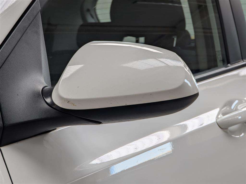 <p>2015 HYUNDAI I10 SE</p>