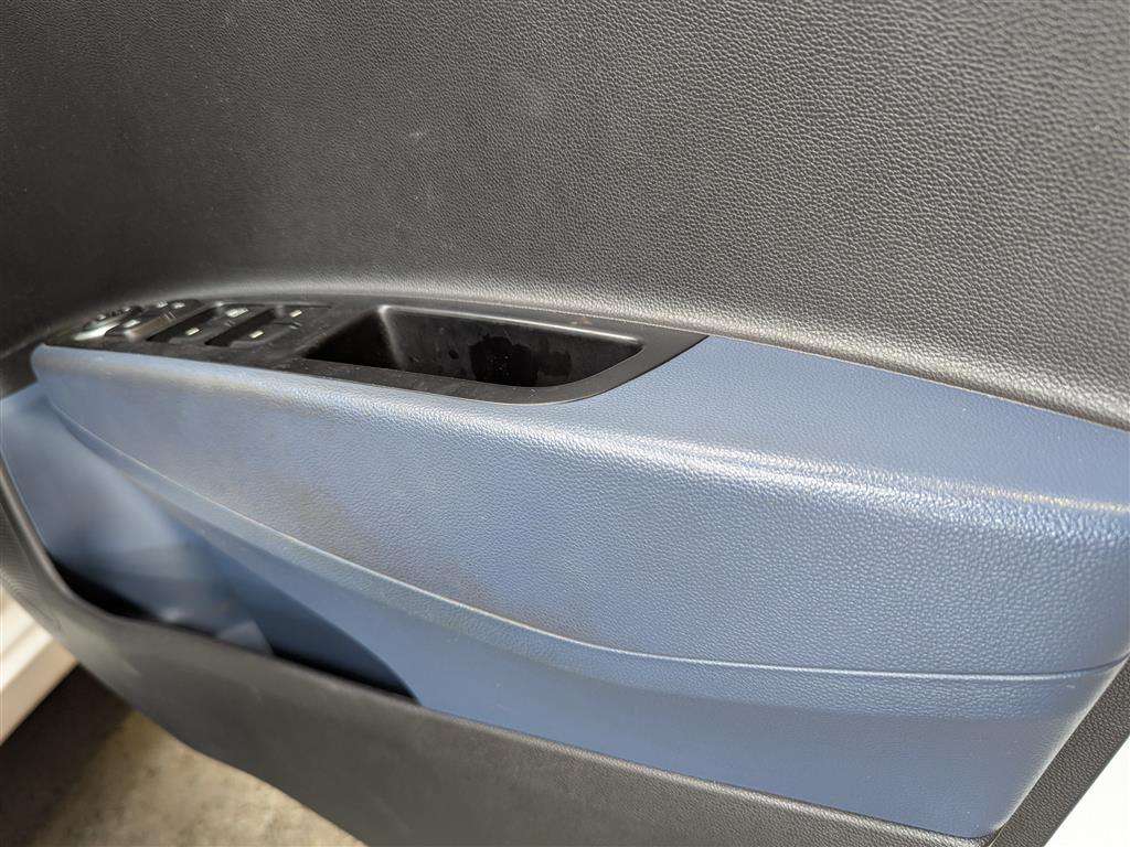 <p>2015 HYUNDAI I10 SE</p>