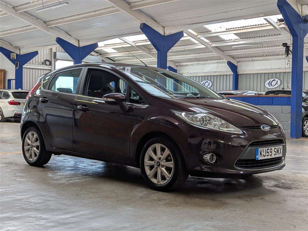 <p>2009 FORD FIESTA ZETEC AUTO</p>
