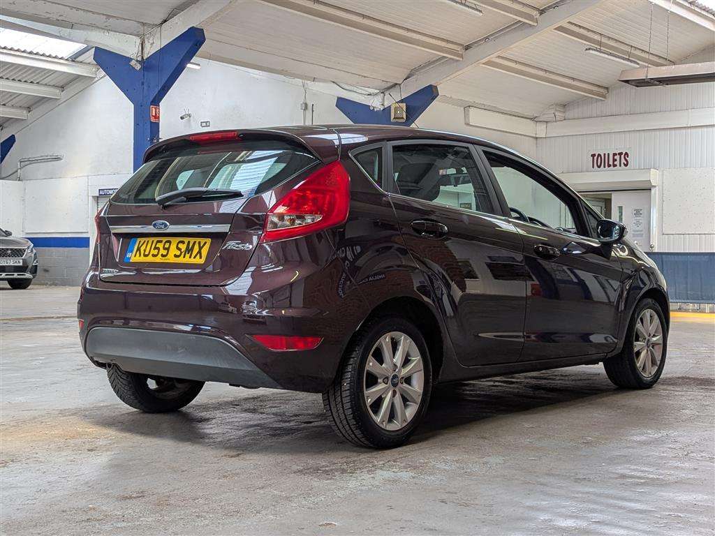 <p>2009 FORD FIESTA ZETEC AUTO</p>