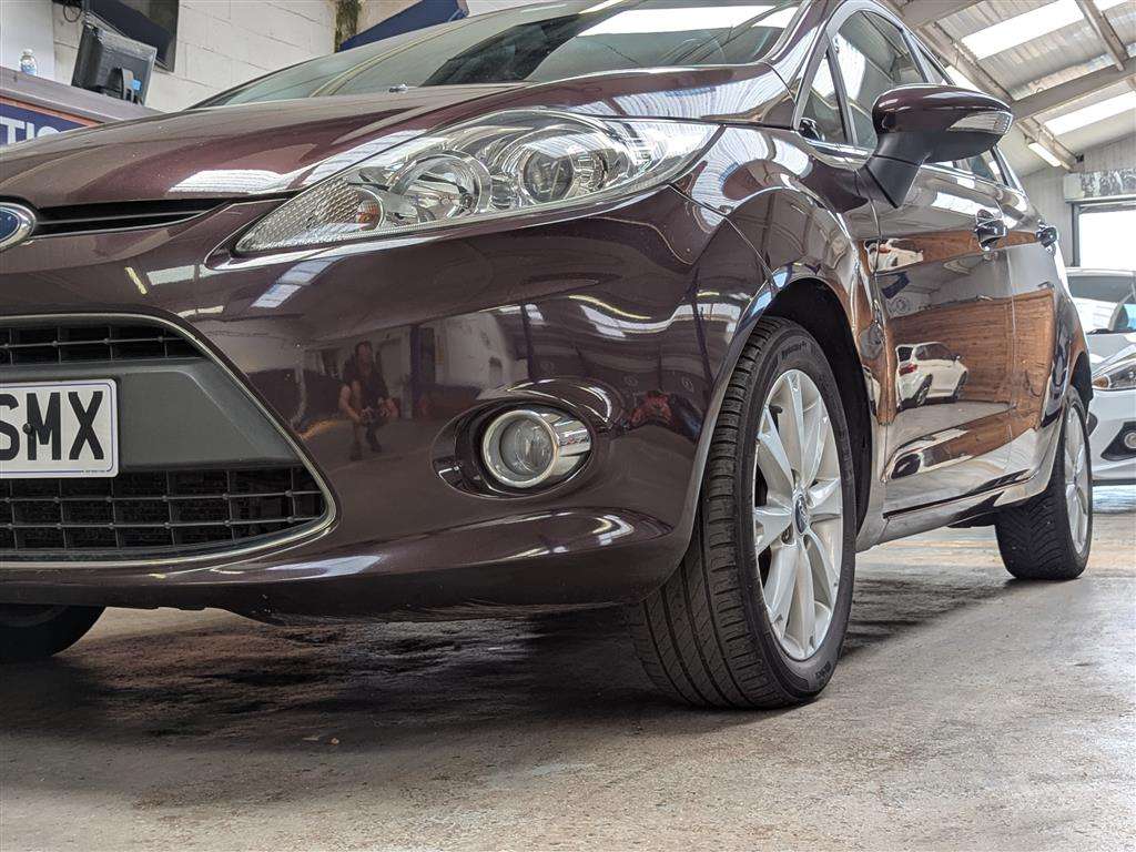 <p>2009 FORD FIESTA ZETEC AUTO</p>