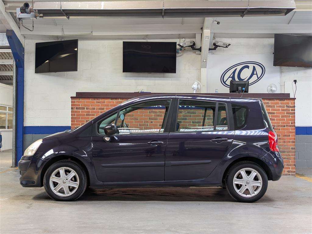 <p>2008 RENAULT G-MODUS DYNAMIQUE VVT A</p>