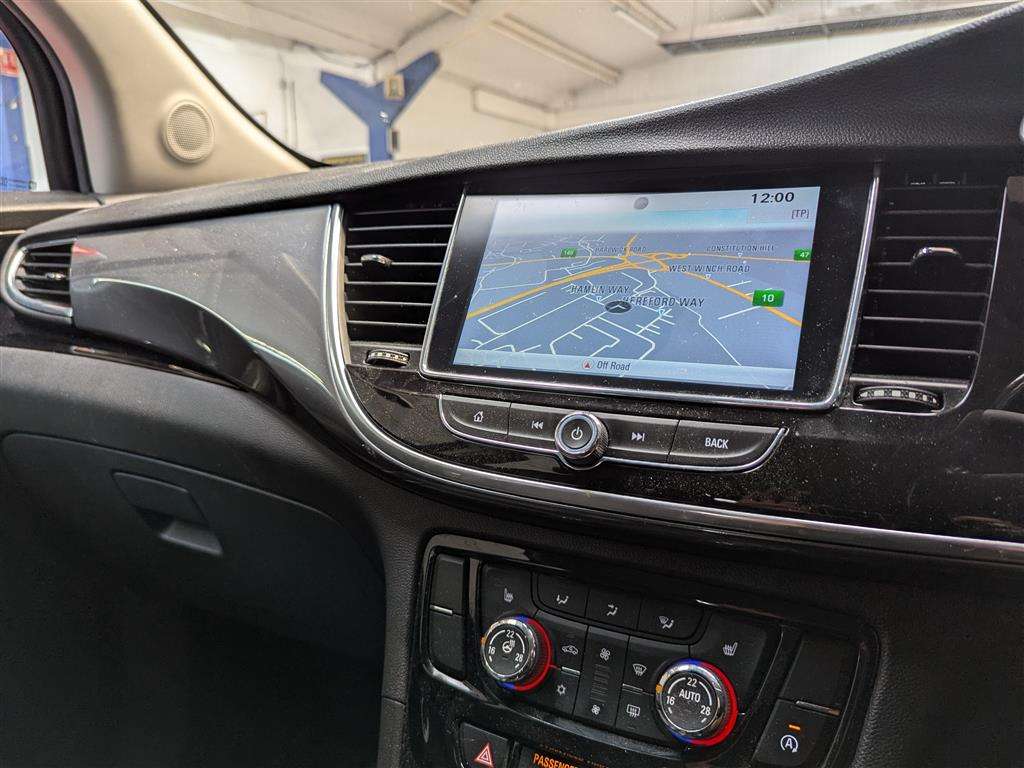 <p>2019 VAUXHALL MOKKA X GRIFFIN + ECOTEC</p>
