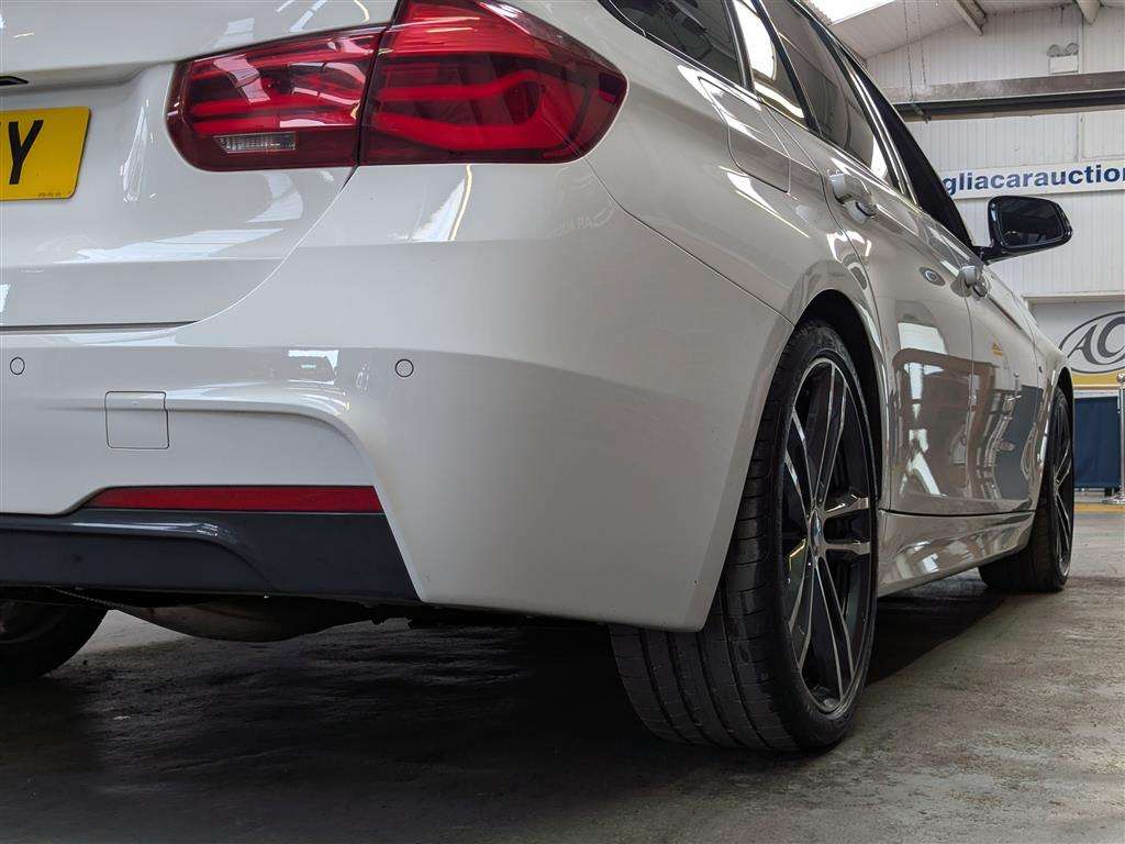 <p>2019 BMW 320D M SPORT SHADOW EDITI</p>