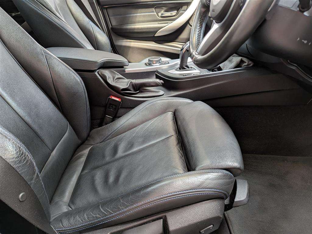<p>2019 BMW 320D M SPORT SHADOW EDITI</p>