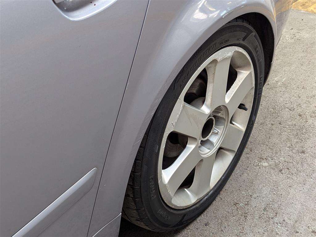<p>2004 AUDI A4 TDI QUATTRO SPORT</p>