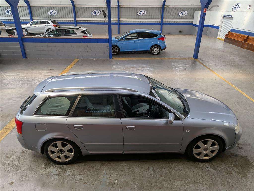 <p>2004 AUDI A4 TDI QUATTRO SPORT</p>