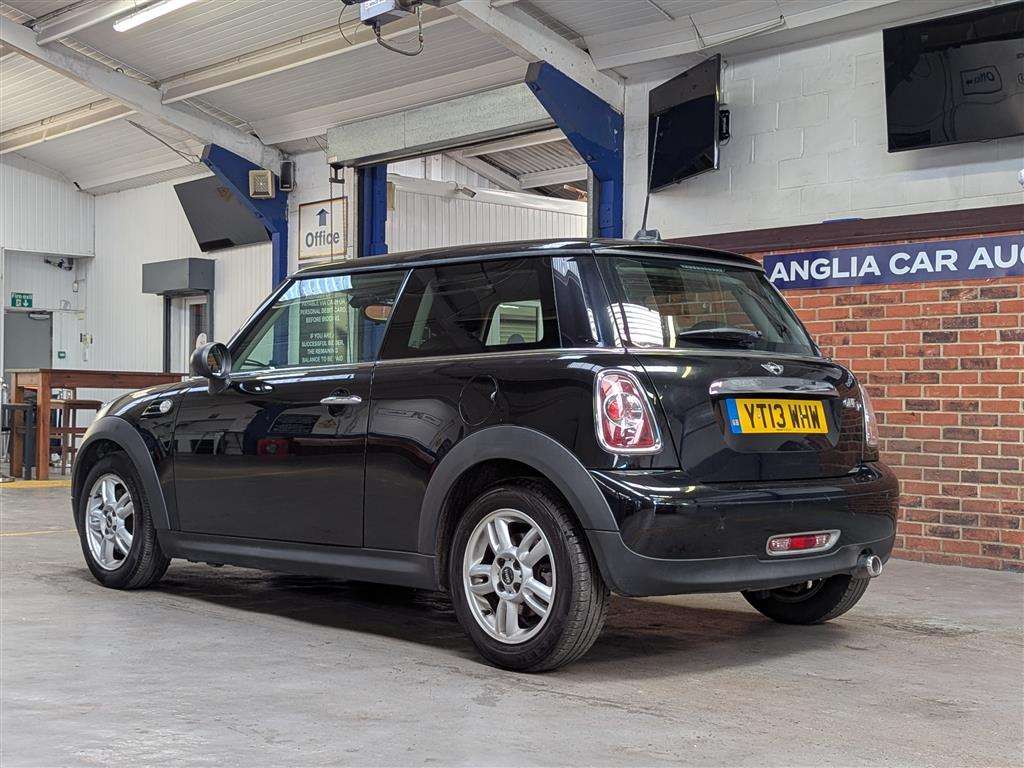 <p>2013 MINI ONE D</p>