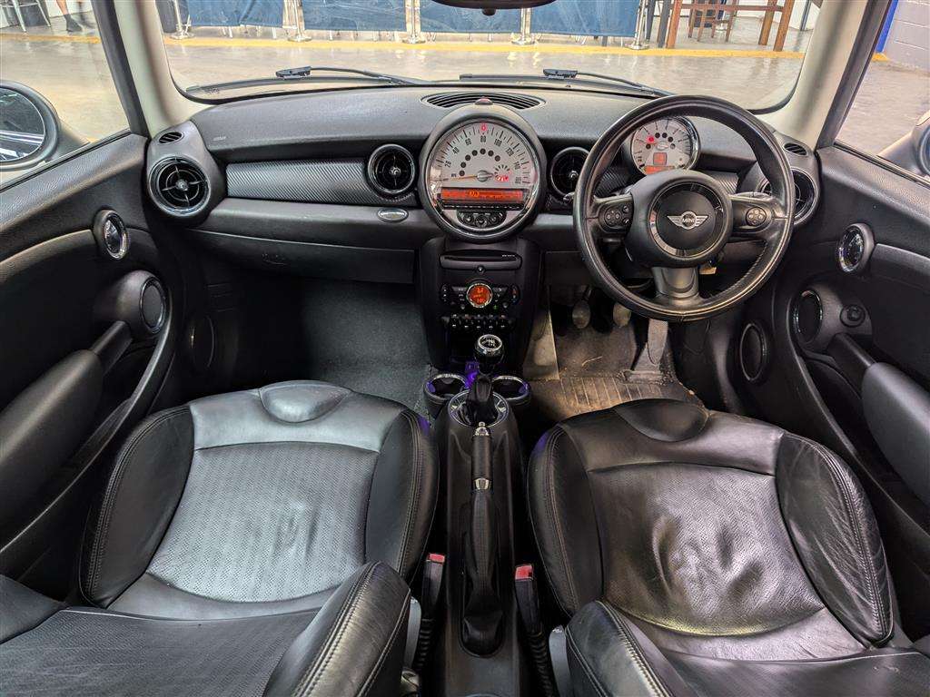 <p>2013 MINI ONE D</p>