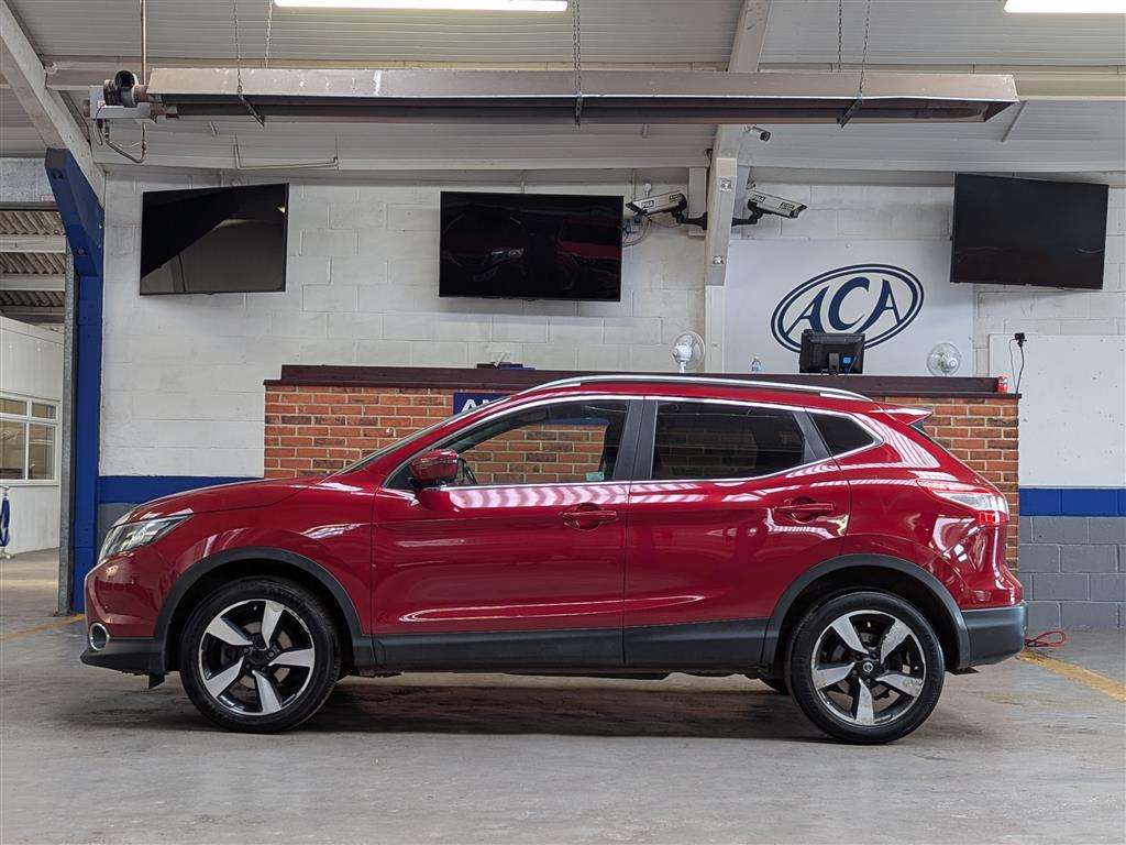<p>2016 NISSAN QASHQAI N-CONNECTA DCI</p>