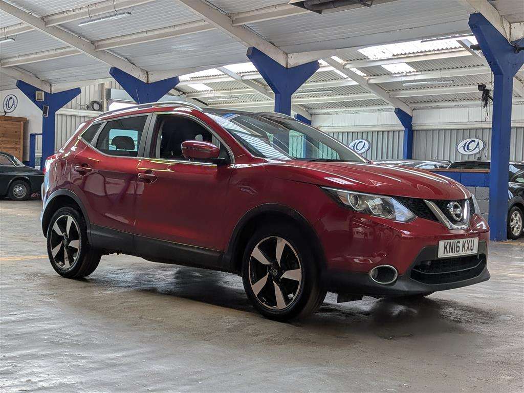 <p>2016 NISSAN QASHQAI N-CONNECTA DCI</p>