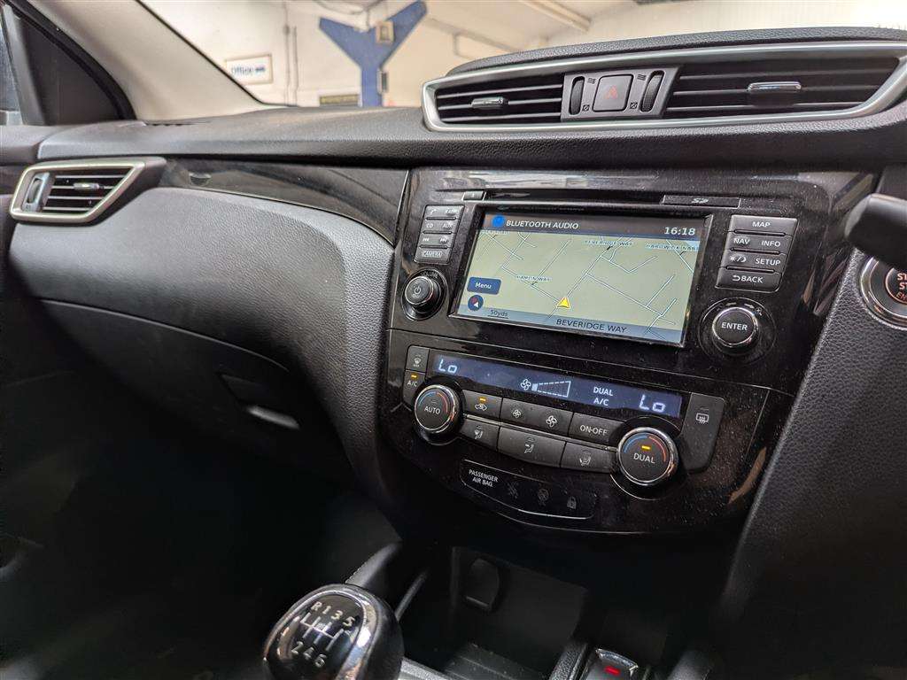 <p>2016 NISSAN QASHQAI N-CONNECTA DCI</p>