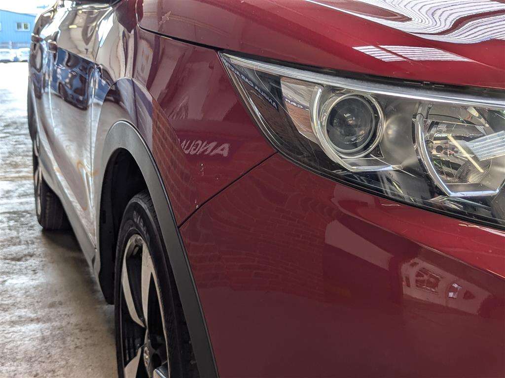 <p>2016 NISSAN QASHQAI N-CONNECTA DCI</p>