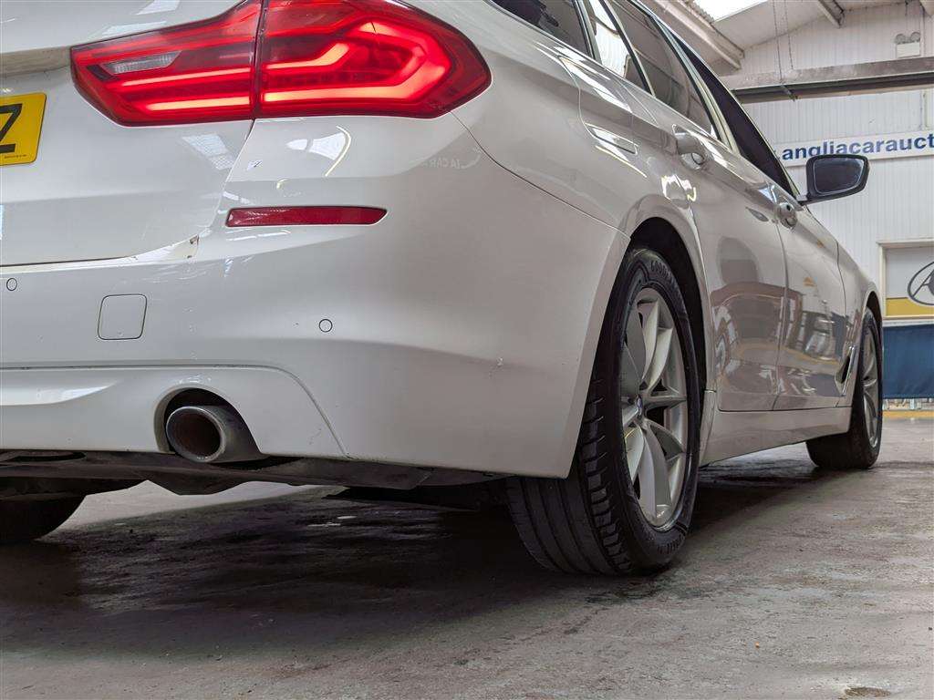 <p>2020 BMW 530D XDRIVE SE AUTO</p>