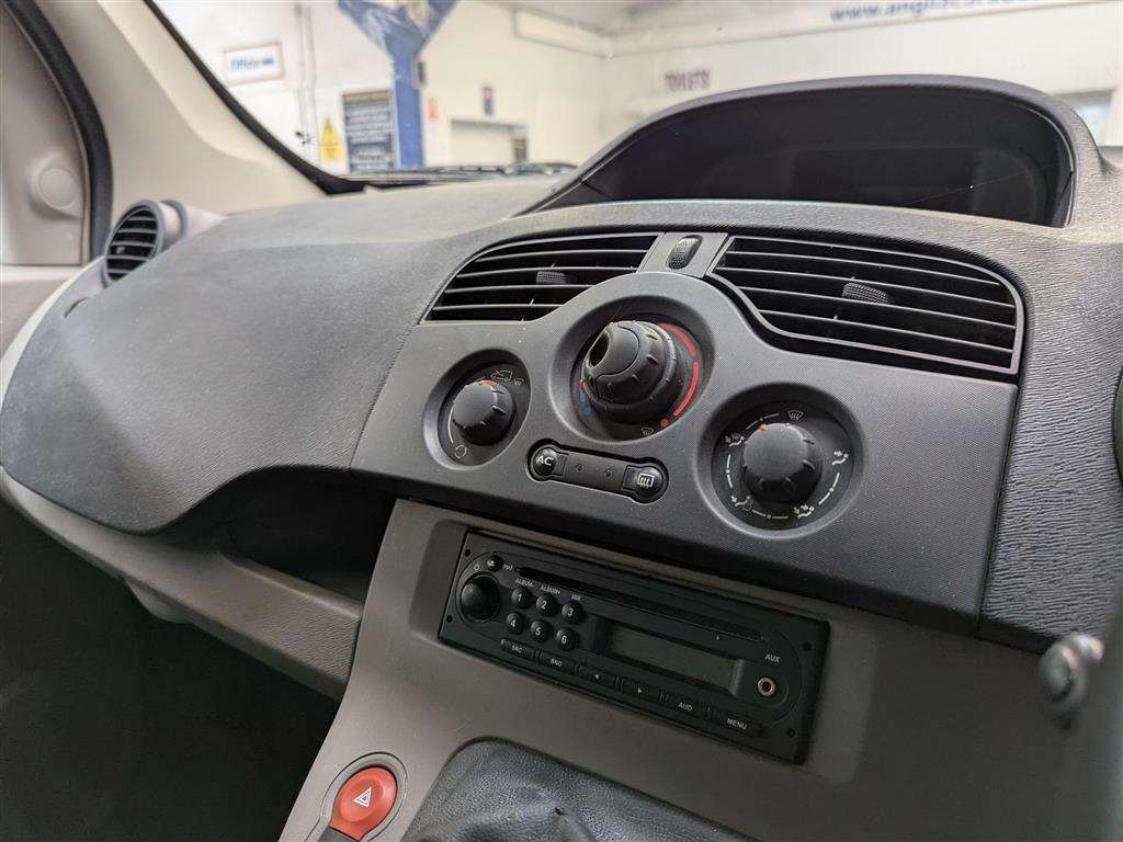 <p>2009 RENAULT KANGOO ML19 EXTRA DCI 70</p>
