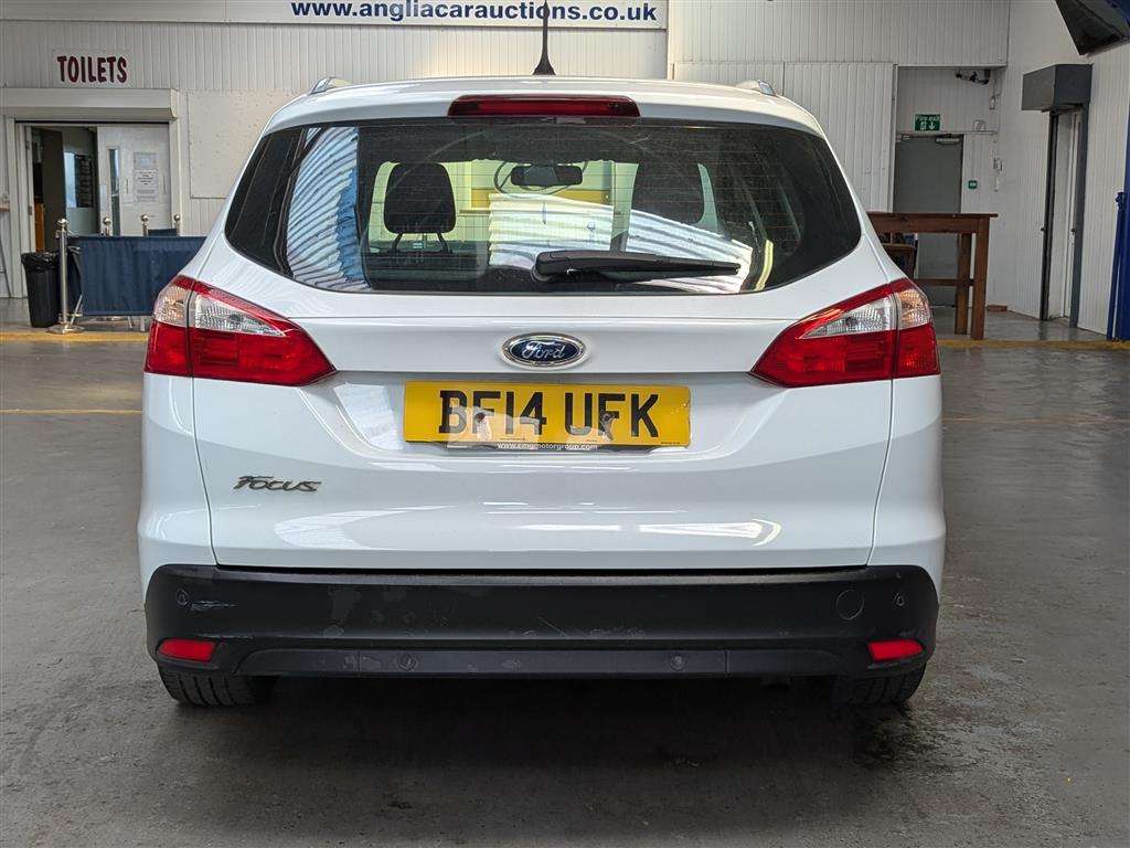 <p>2014 FORD FOCUS TITANIUM NAVIGATOR</p>