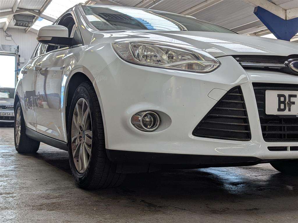 <p>2014 FORD FOCUS TITANIUM NAVIGATOR</p>