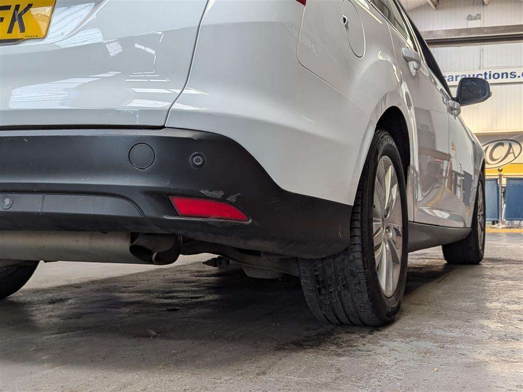 <p>2014 FORD FOCUS TITANIUM NAVIGATOR</p>