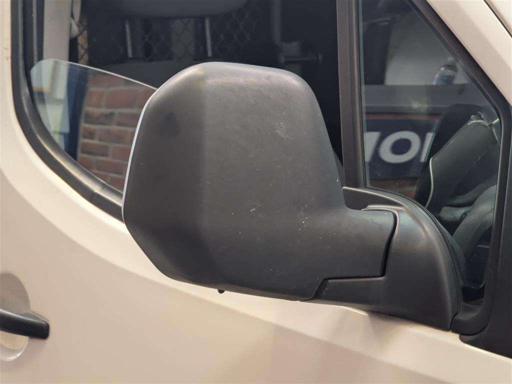 <p>2013 PEUGEOT PARTNER 850 S L1 HDI</p>