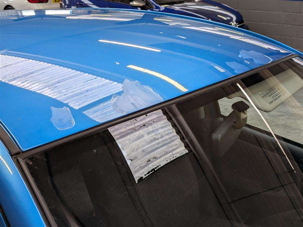 <p>2003 TOYOTA YARIS T3</p>