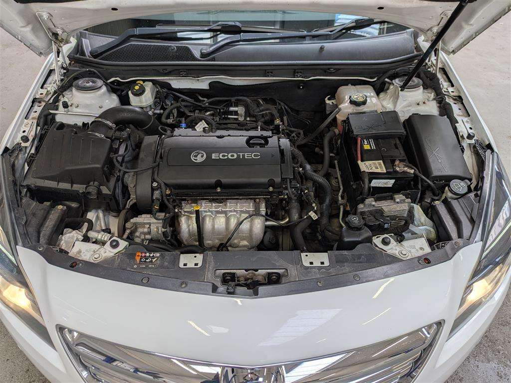 <p>2014 VAUXHALL INSIGNIA SRI</p>