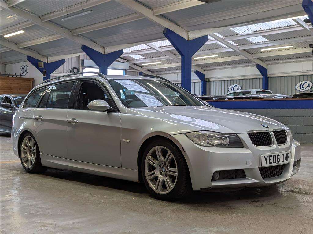 <p>2006 BMW 320D M SPORT TOURING</p>