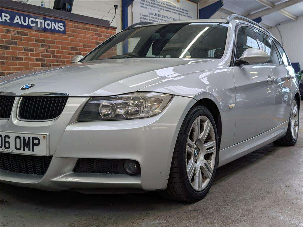 <p>2006 BMW 320D M SPORT TOURING</p>