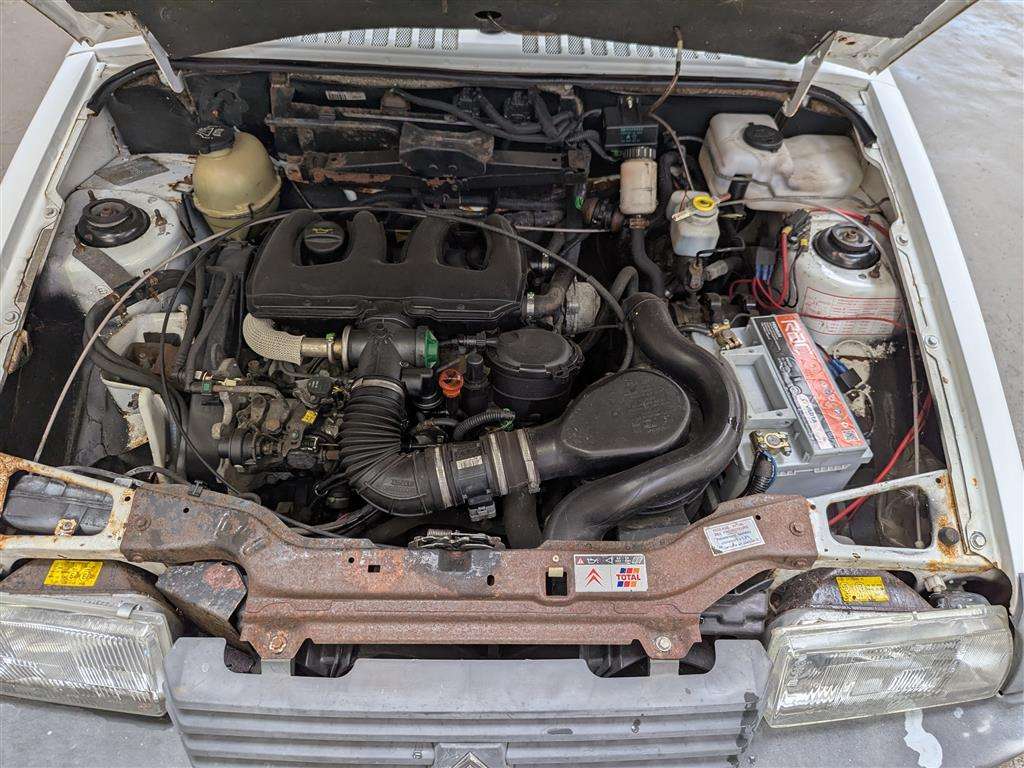 <p>2002 CITROEN C15 CHAMP 765 D</p>