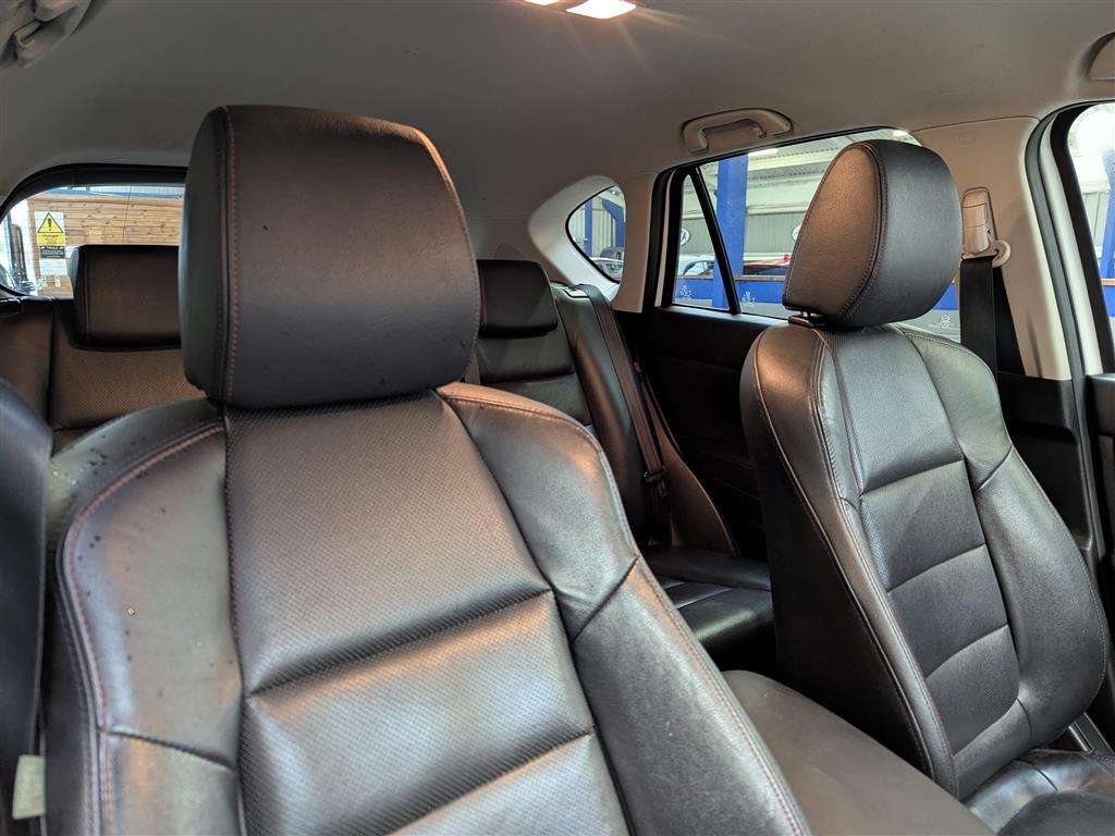 <p>2013 MAZDA CX-5 SPORT NAV D</p>