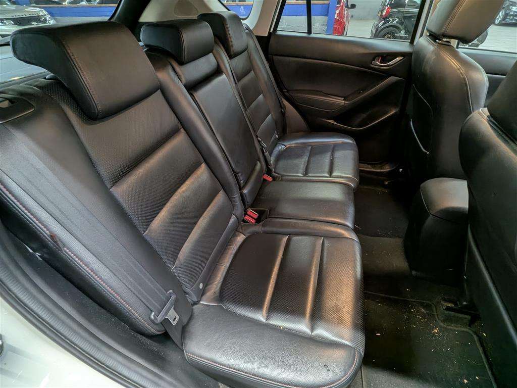 <p>2013 MAZDA CX-5 SPORT NAV D</p>