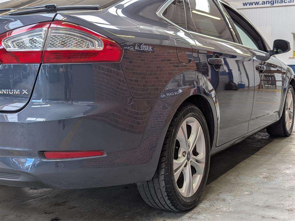 <p>2014 FORD MONDEO TITANIUM X BS ED T</p>