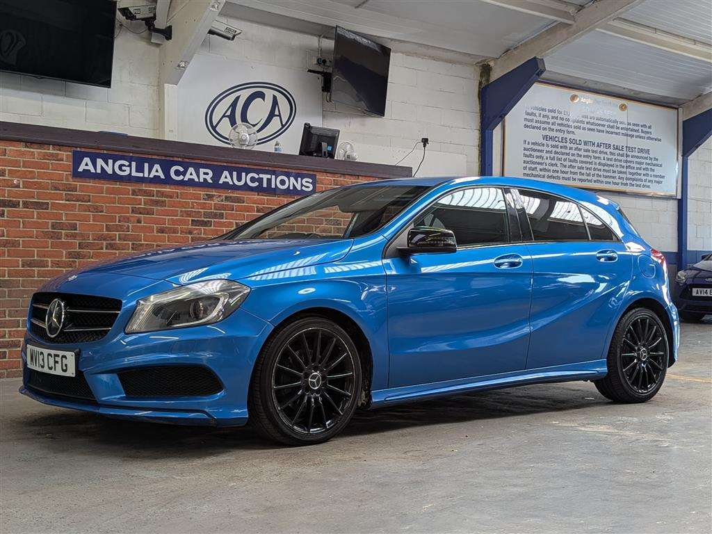 <p>2013 MERCEDES-BENZ A180 BLUE-CY AMG SPORT CD</p>