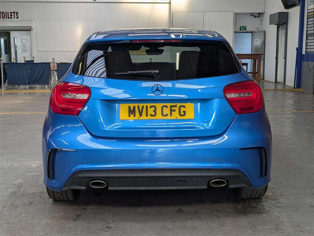 <p>2013 MERCEDES-BENZ A180 BLUE-CY AMG SPORT CD</p>