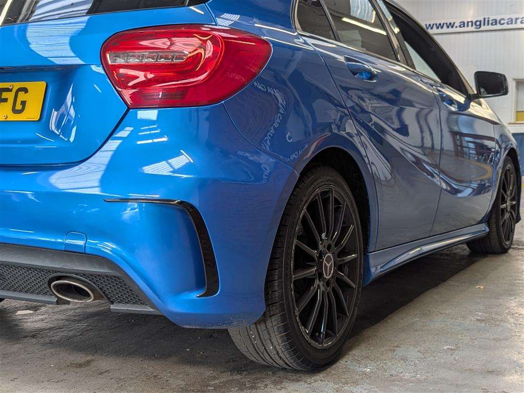 <p>2013 MERCEDES-BENZ A180 BLUE-CY AMG SPORT CD</p>