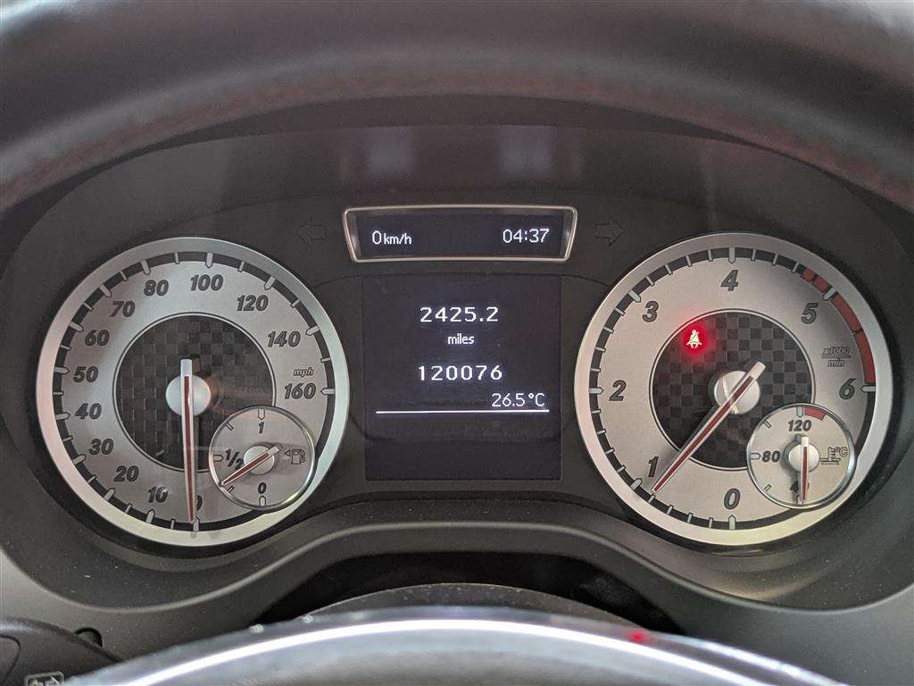 <p>2013 MERCEDES-BENZ A180 BLUE-CY AMG SPORT CD</p>