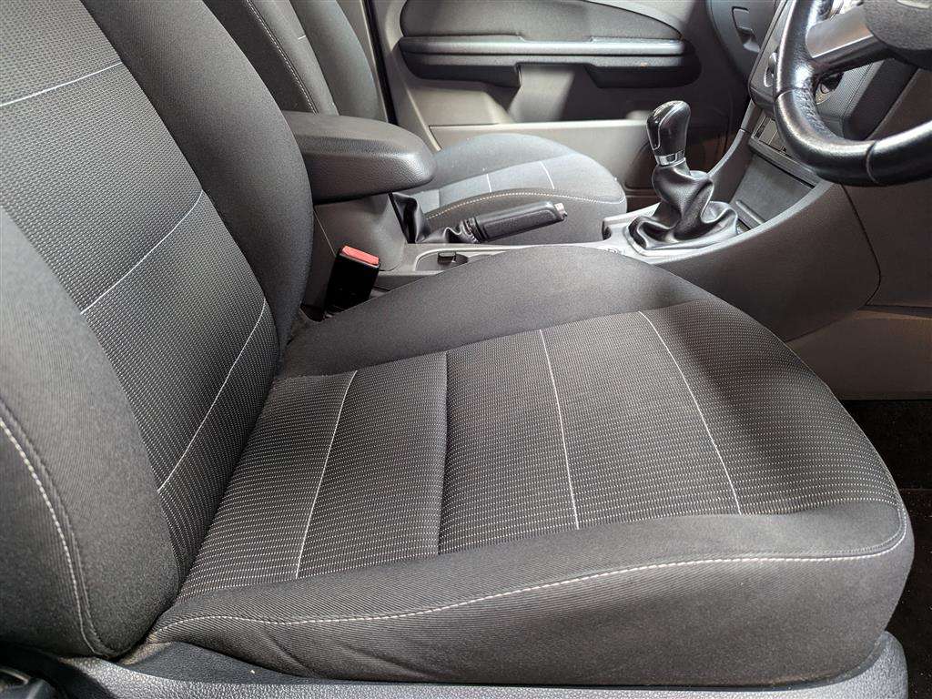 <p>2010 FORD FOCUS TITANIUM 100</p>