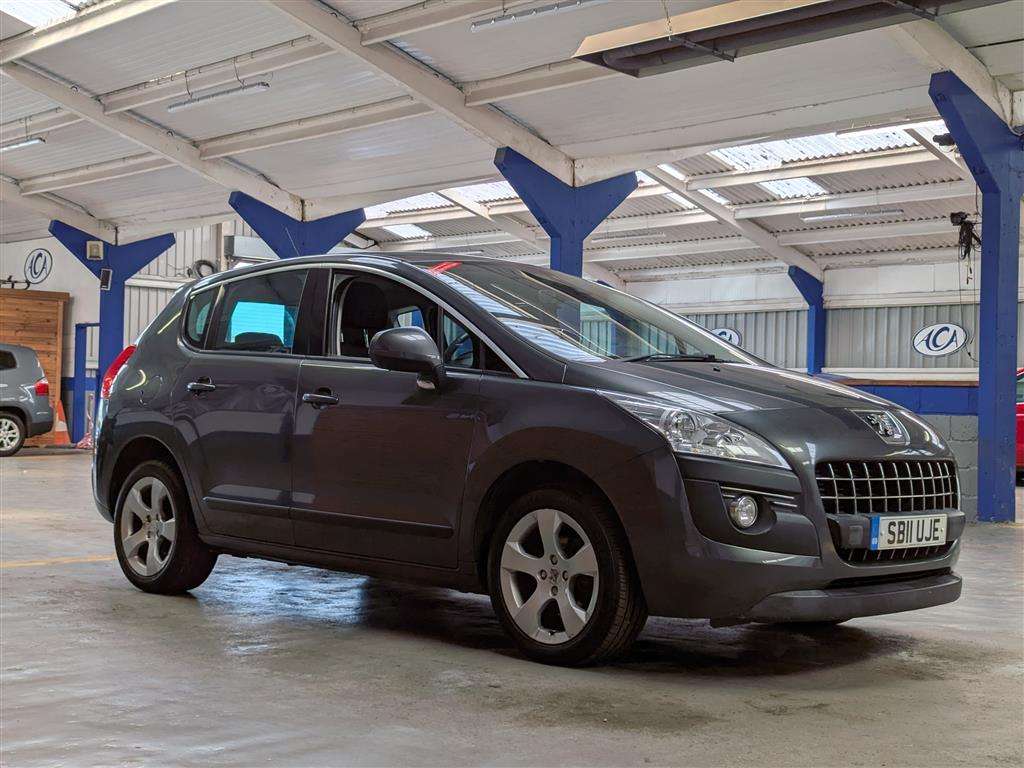 <p>2011 PEUGEOT 3008 SPORT HDI</p>