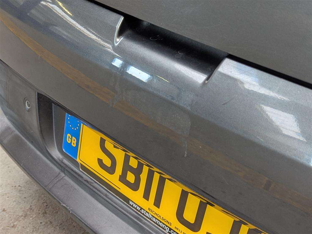 <p>2011 PEUGEOT 3008 SPORT HDI</p>