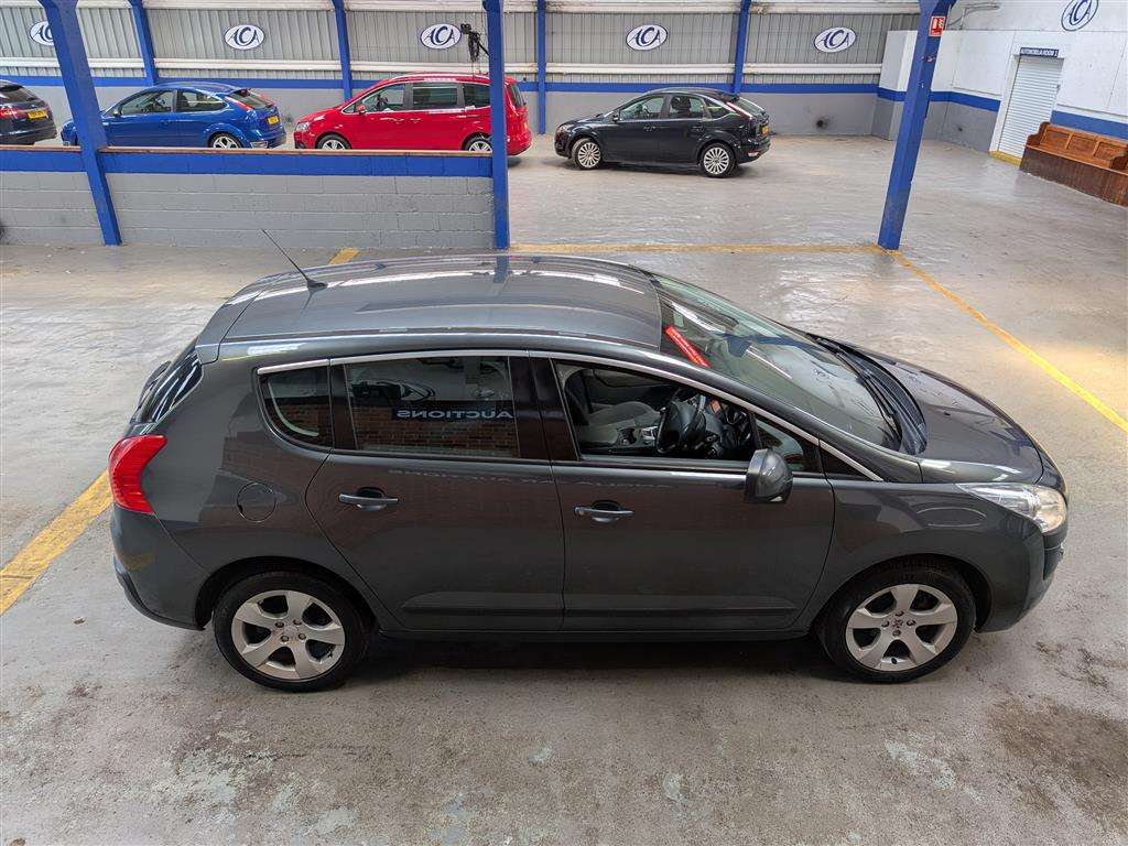 <p>2011 PEUGEOT 3008 SPORT HDI</p>