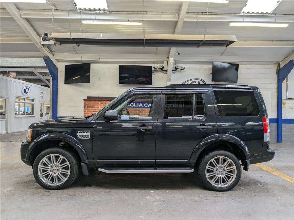 <p>2011 LAND ROVER DISCOVERY HSE SDV6 AUTO</p>