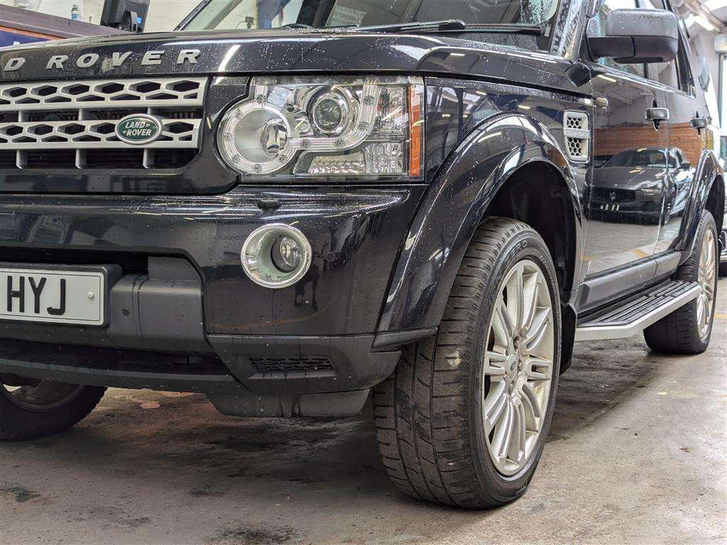 <p>2011 LAND ROVER DISCOVERY HSE SDV6 AUTO</p>