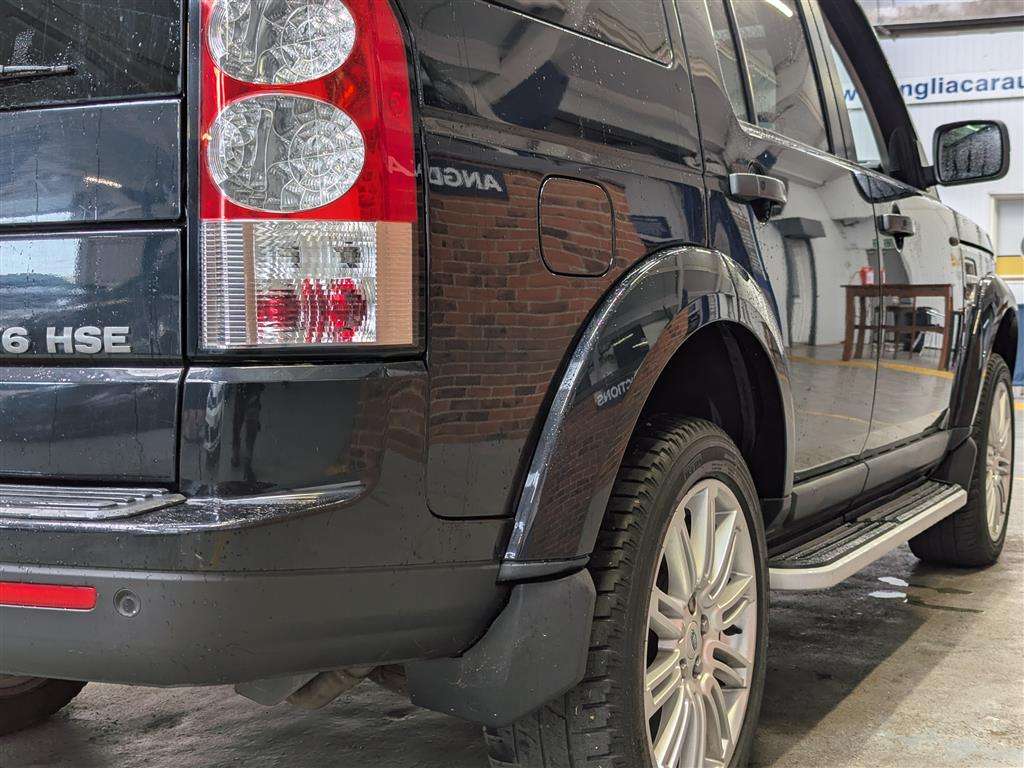 <p>2011 LAND ROVER DISCOVERY HSE SDV6 AUTO</p>