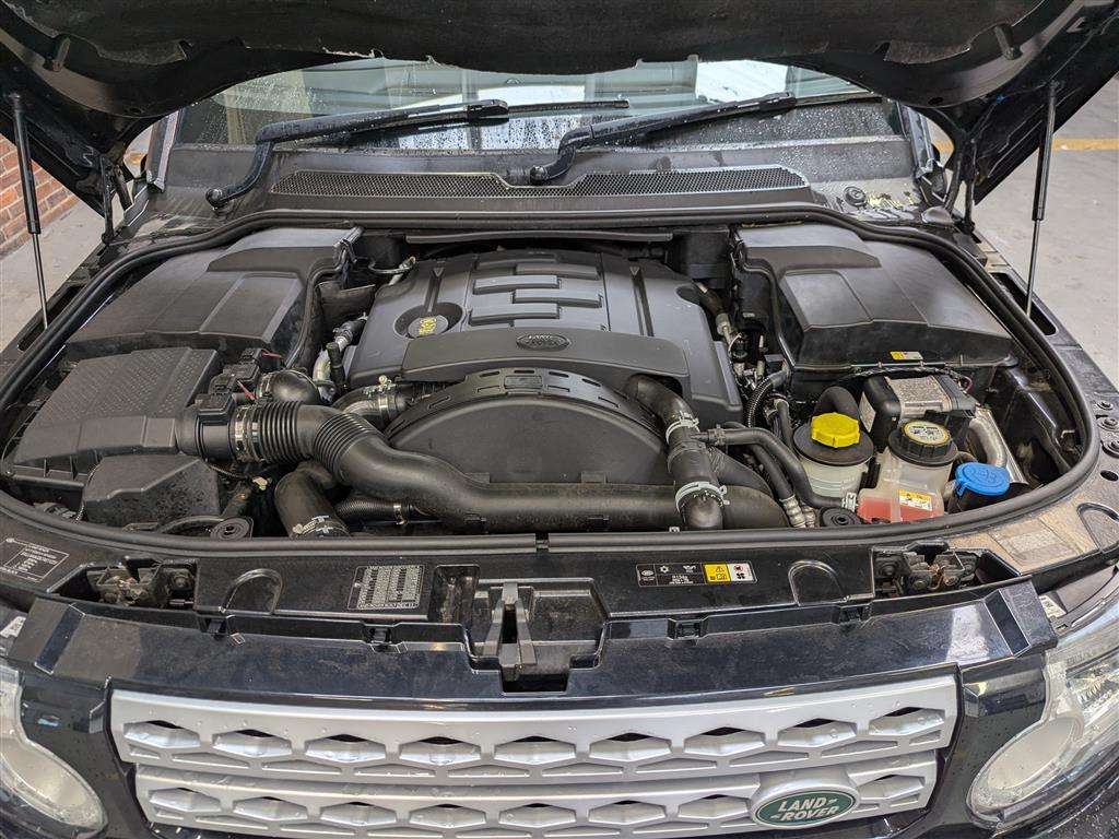 <p>2011 LAND ROVER DISCOVERY HSE SDV6 AUTO</p>