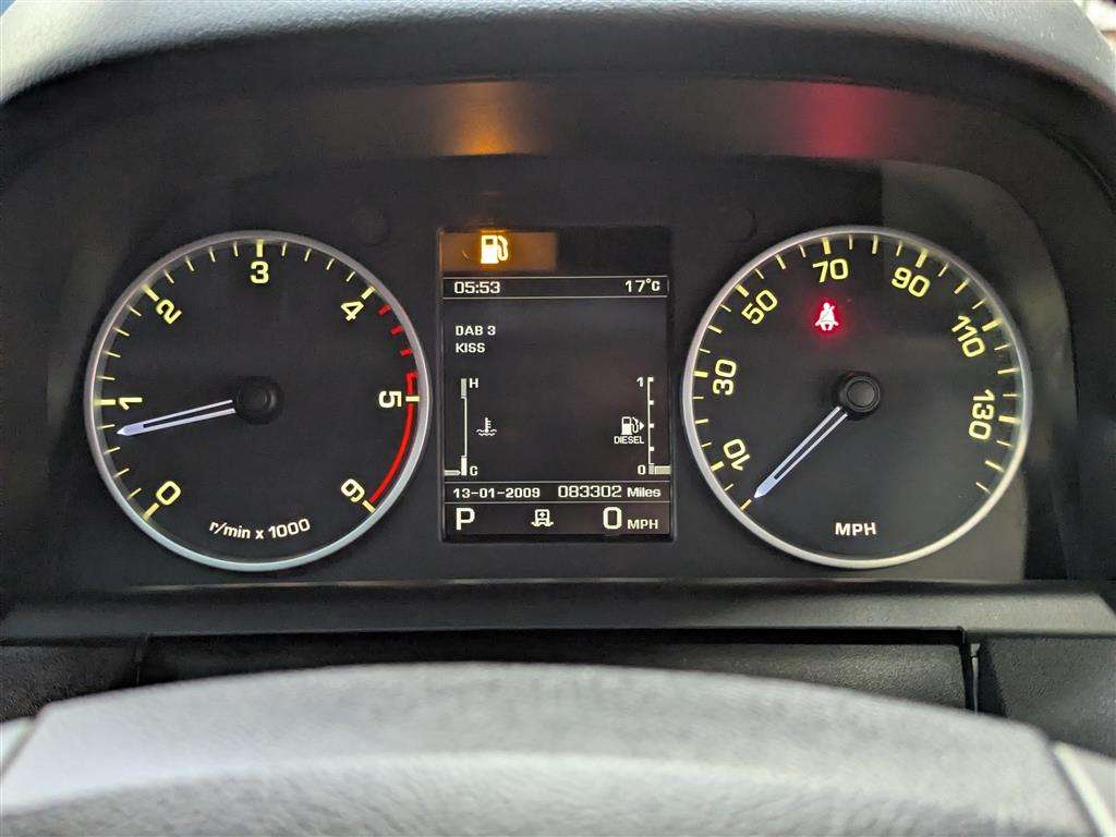 <p>2011 LAND ROVER DISCOVERY HSE SDV6 AUTO</p>