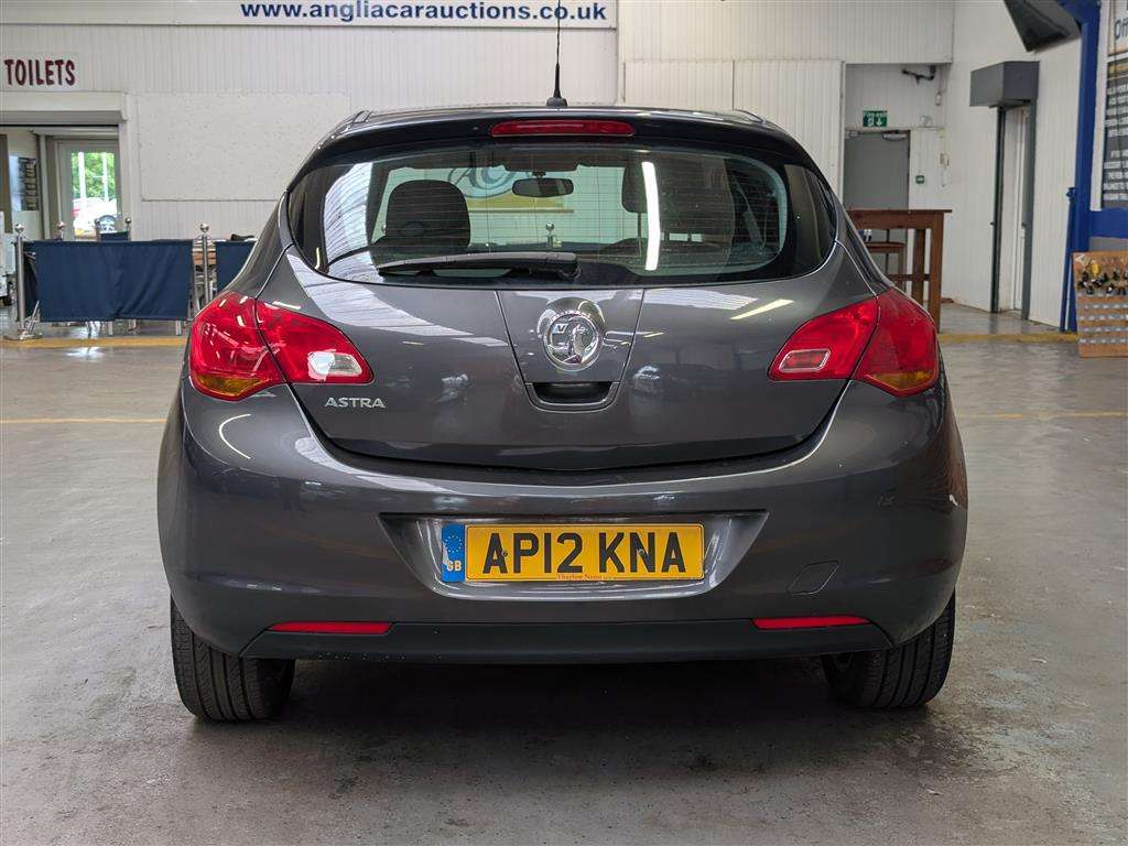 <p>2012 VAUXHALL ASTRA ACTIVE</p>