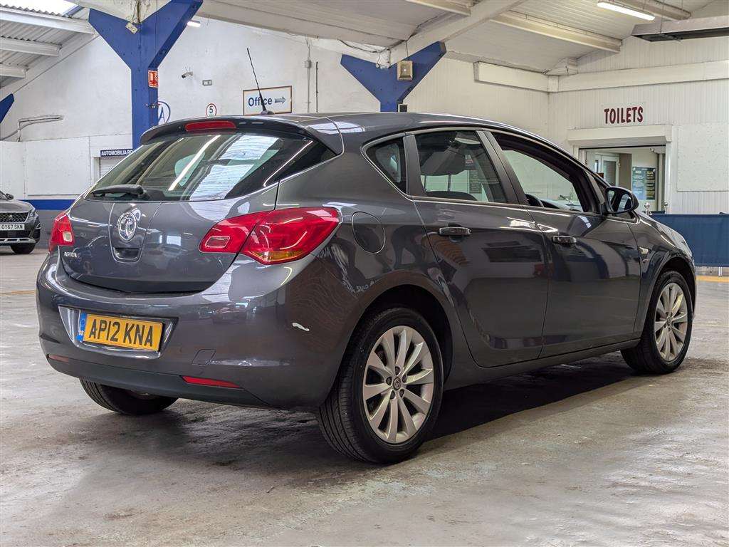 <p>2012 VAUXHALL ASTRA ACTIVE</p>