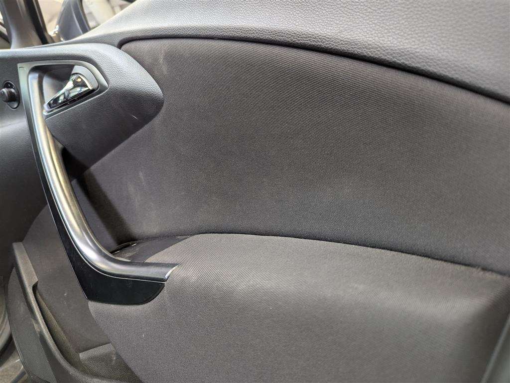 <p>2012 VAUXHALL ASTRA ACTIVE</p>