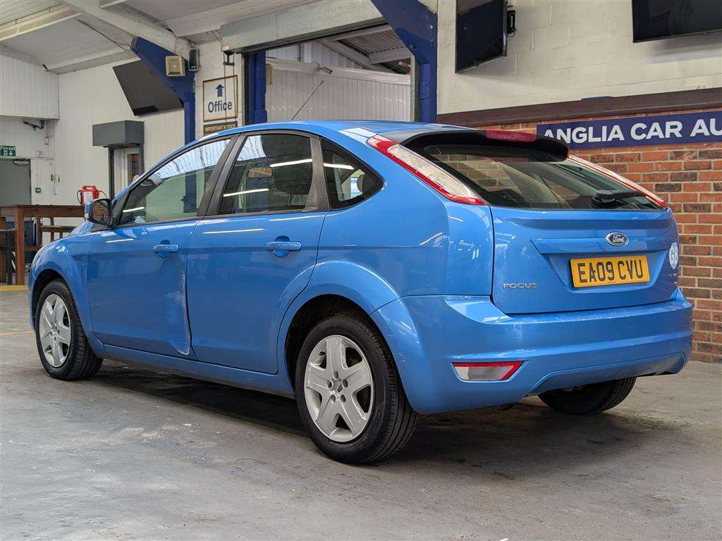 <p>2009 FORD FOCUS STYLE 100</p>