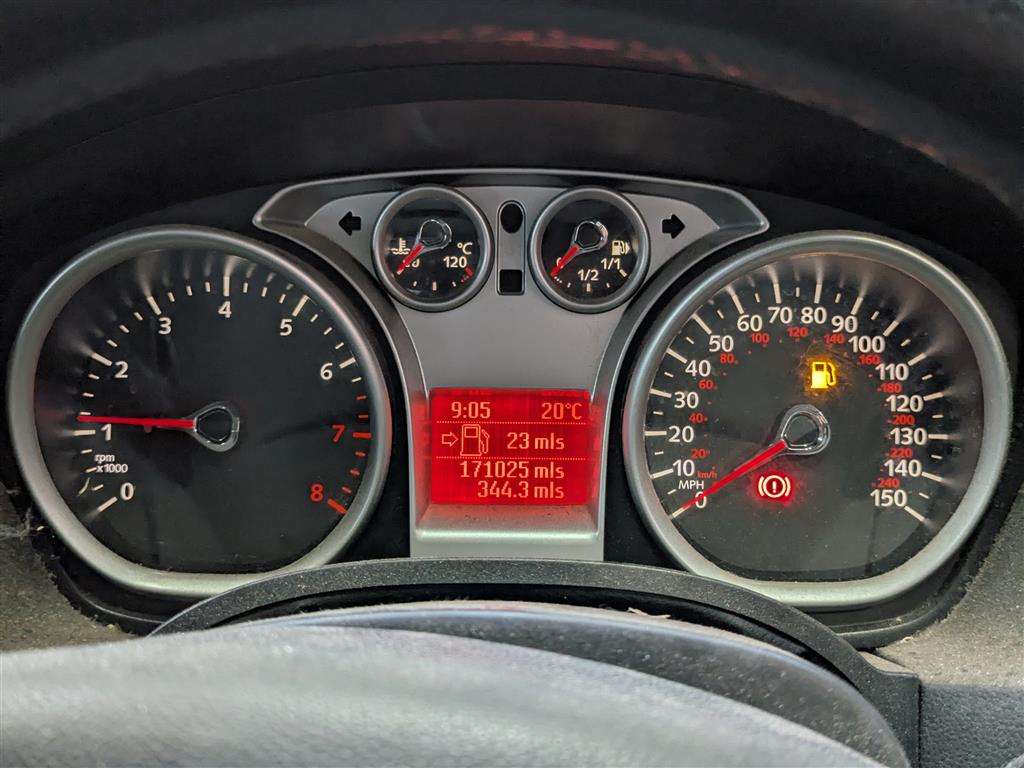 <p>2009 FORD FOCUS STYLE 100</p>